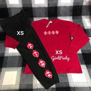 VS PINK CAMPUS SWEATPANTS OUTFIT WITH LOGO TEE FLAMING HEARTS VALENTINES IN XS